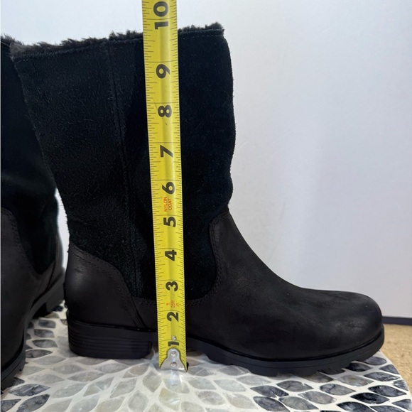 Sorel Emilie Foldover Women's Black shearling  Winter snow Boots 9 - Picture 10 of 16